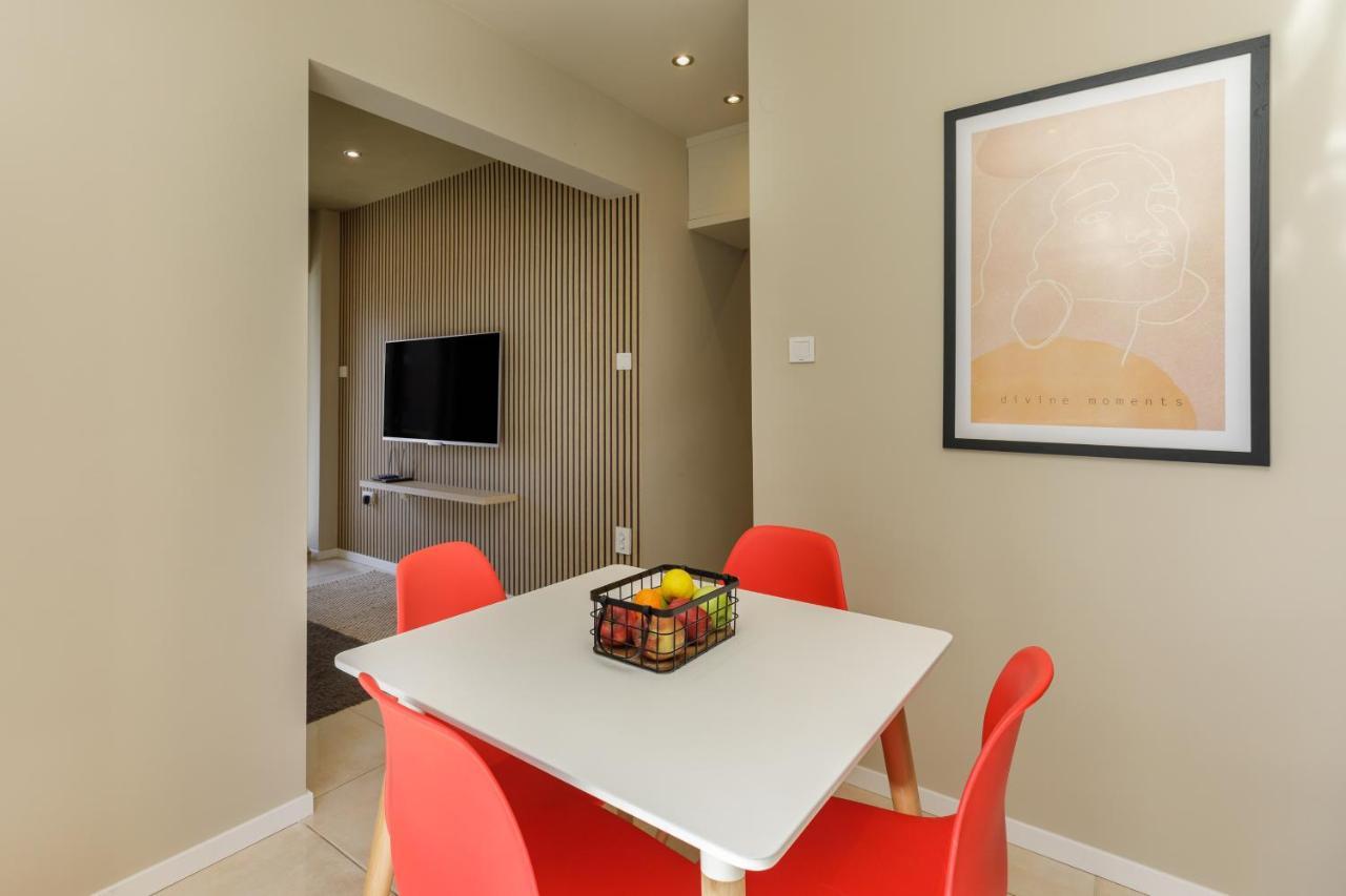 Sea Stars Apartment 1 Peraia  Ngoại thất bức ảnh
